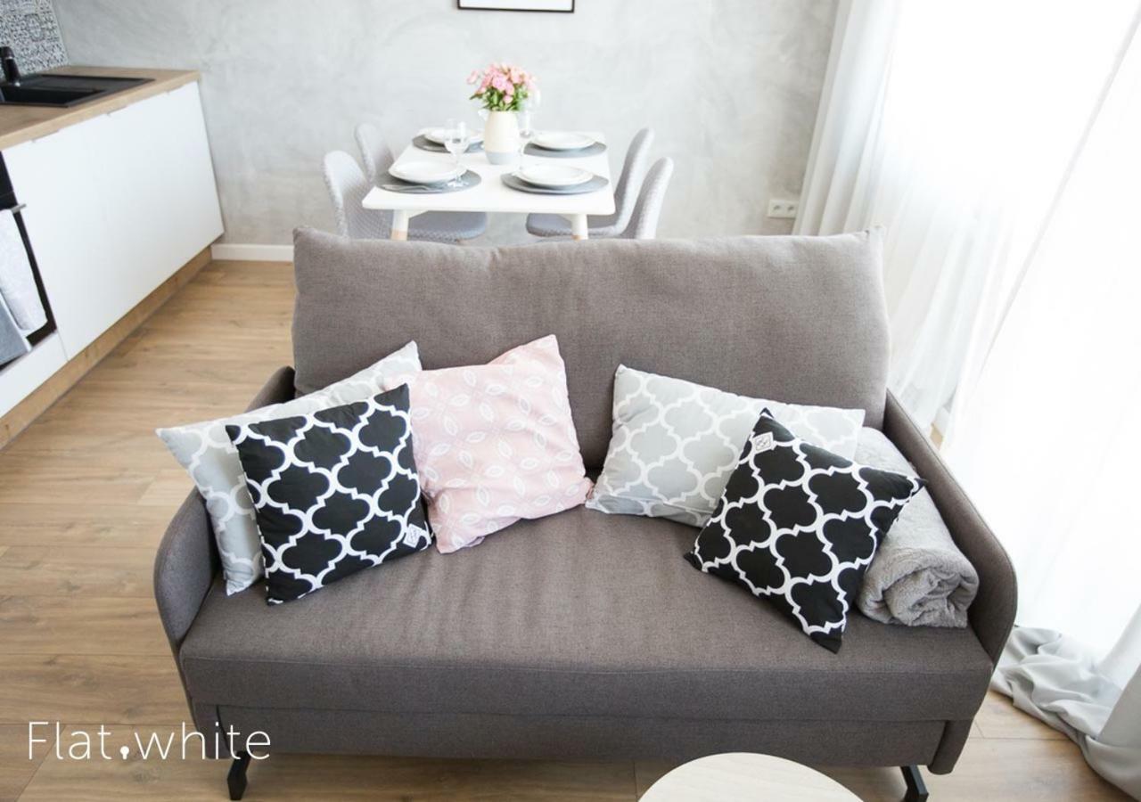 Apartamenty Flat White Zamkowa 4-6 Зелёна-Гура Экстерьер фото