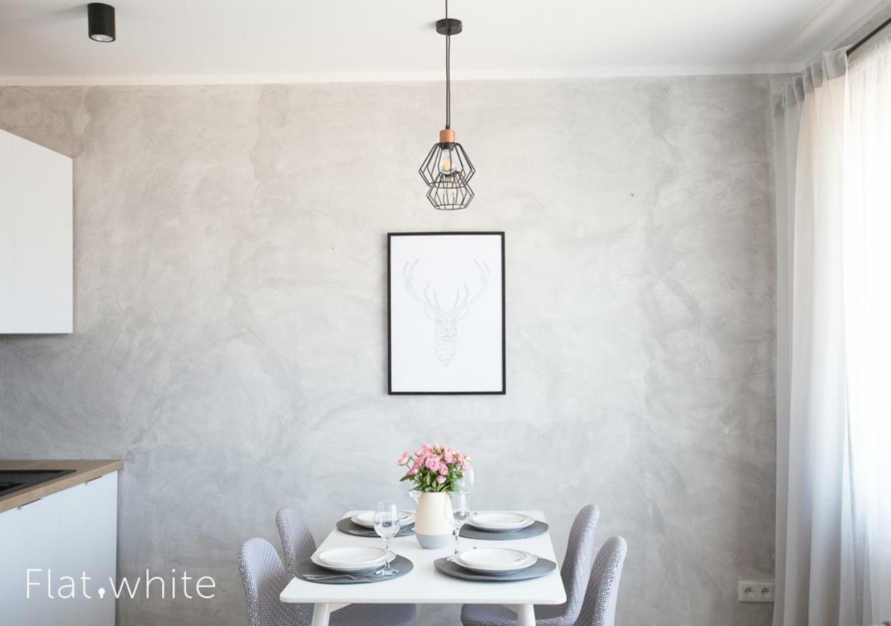 Apartamenty Flat White Zamkowa 4-6 Зелёна-Гура Экстерьер фото